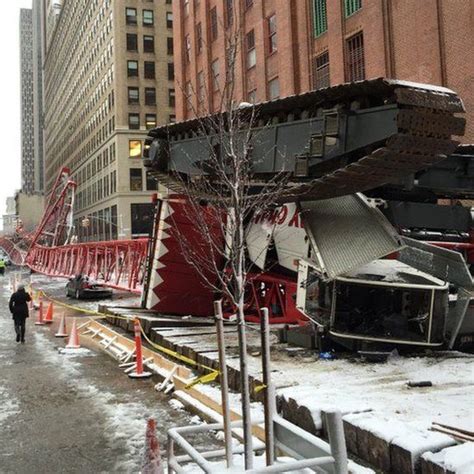 Video shows crane collapse in Manhattan; at least 6 people hurt